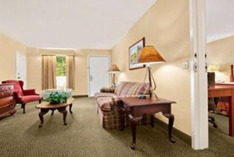 Baymont By Wyndham Eufaula Hotell Eksteriør bilde